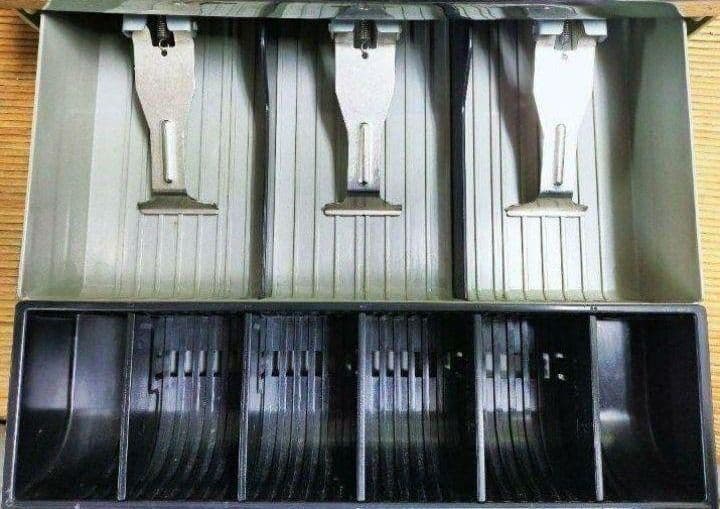 カシオレジスター　TE-M80　中古品　人気機種感熱紙　送料無料　923044