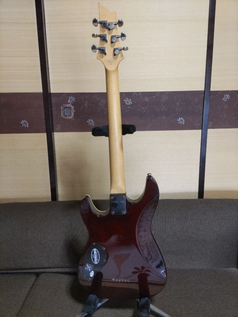 Schecter Omen Extreme 6 サンバースト