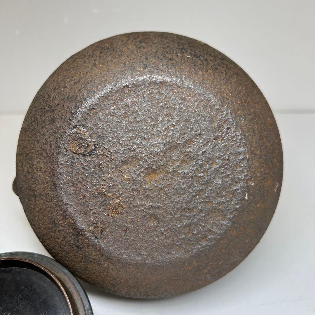 龍文堂　在銘　銀象嵌　鉄瓶　1449g タルサ　東さ7-1201☆2F