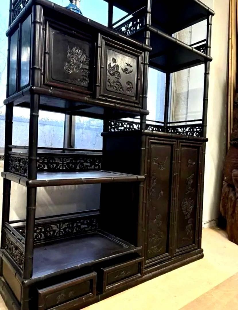 ✨⭕️古典的デザインの高級飾り棚✨レア 骨董品 棚　茶箪笥　昭和年代品　家具⭕️