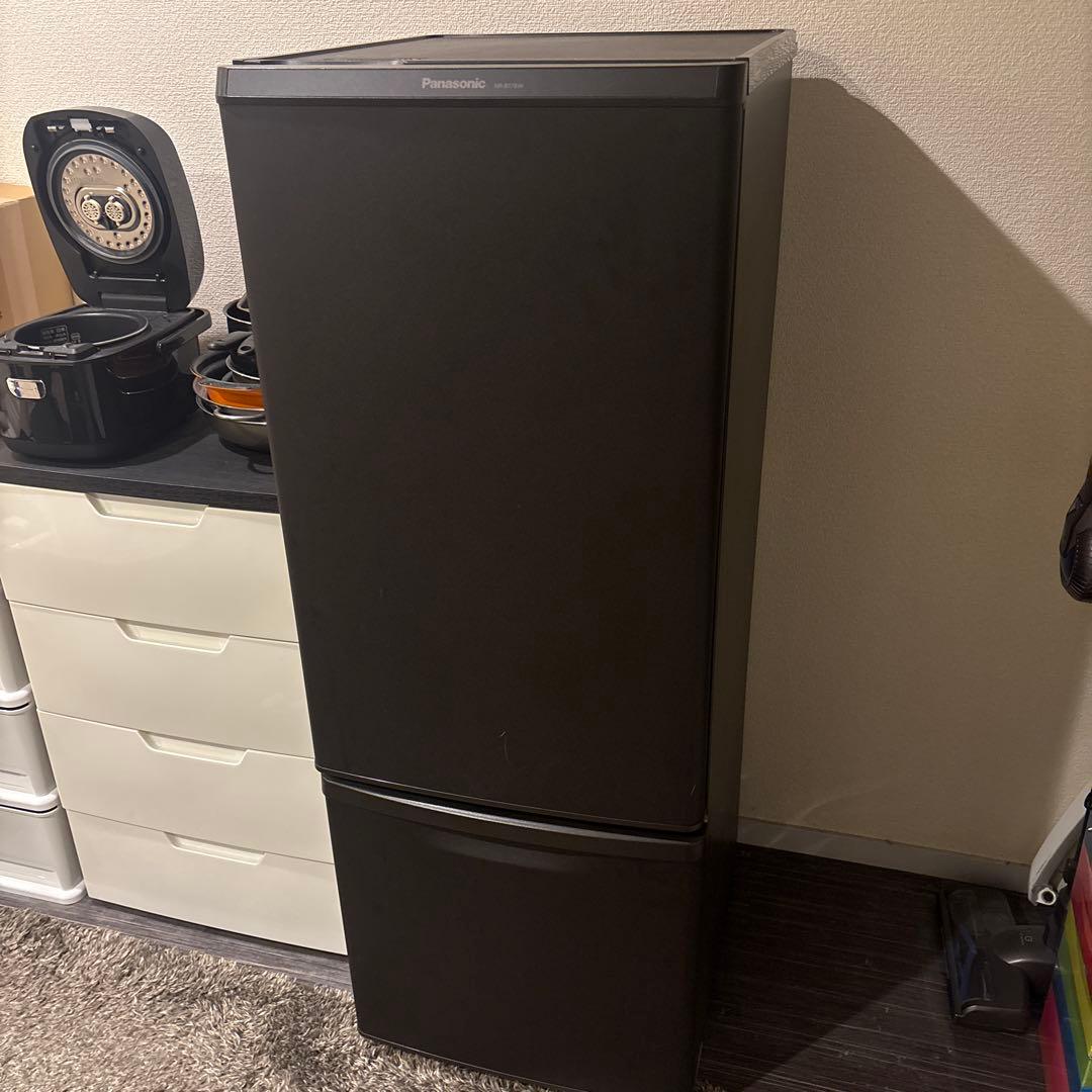 Panasonic 冷蔵庫　NR-B17BW-T 一人暮らし