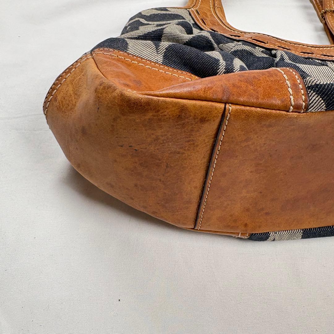 バッグ Coach Ergo Pleated Frame Kiss Rock Bag