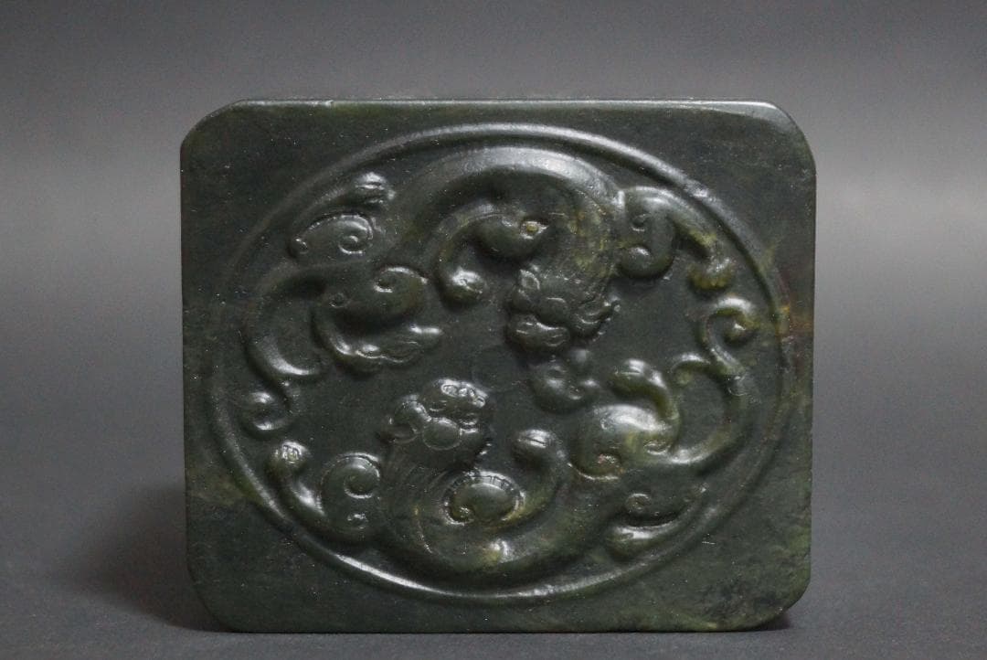 時代大型天然碧玉 細工彫り古代双龍 篆刻 篆書 印章 置物 古文房具★美しい石目