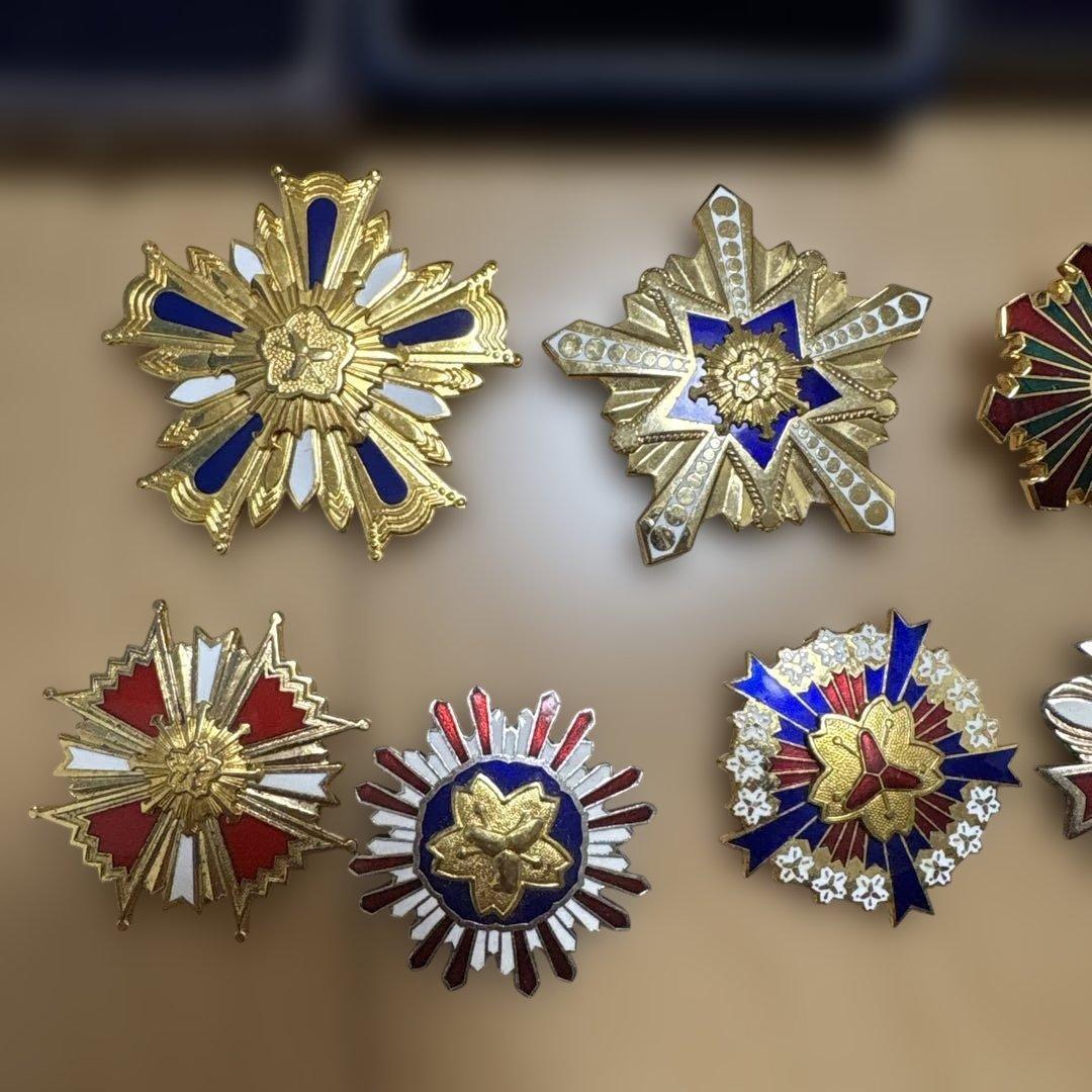 勲章まとめ売り