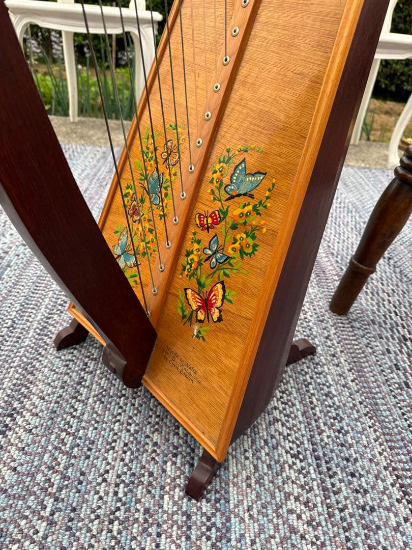 ハープ ハンドペイント装飾付 インテリアにもおすすめ