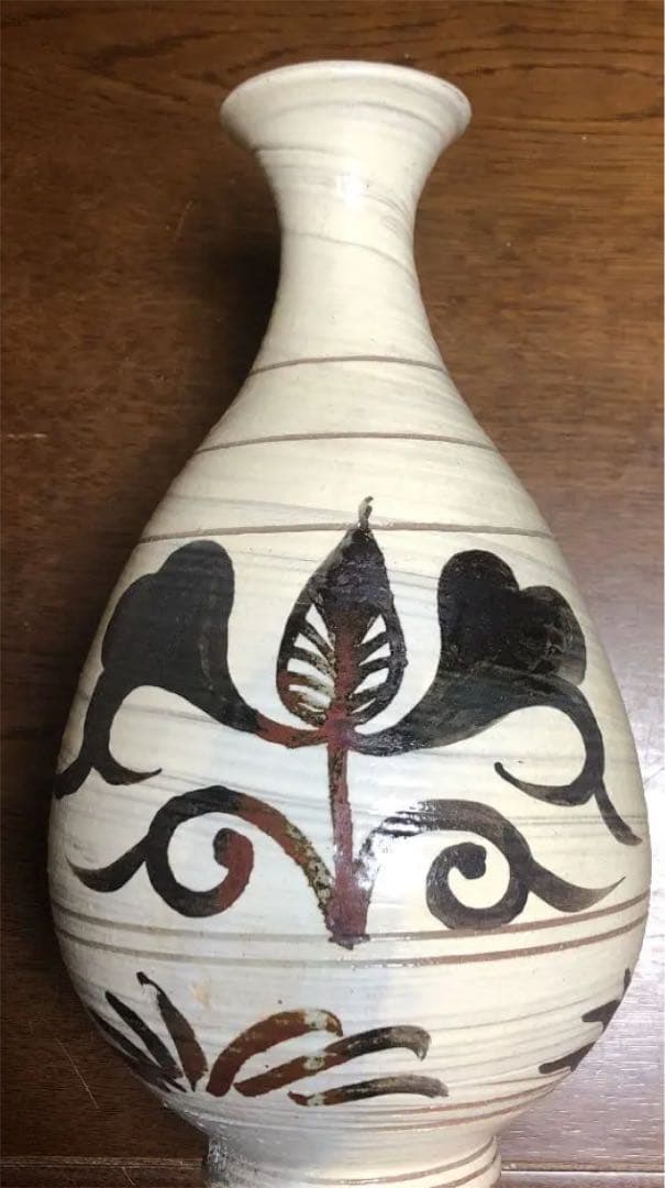 粉青沙器鉄絵唐草文瓶李朝写し