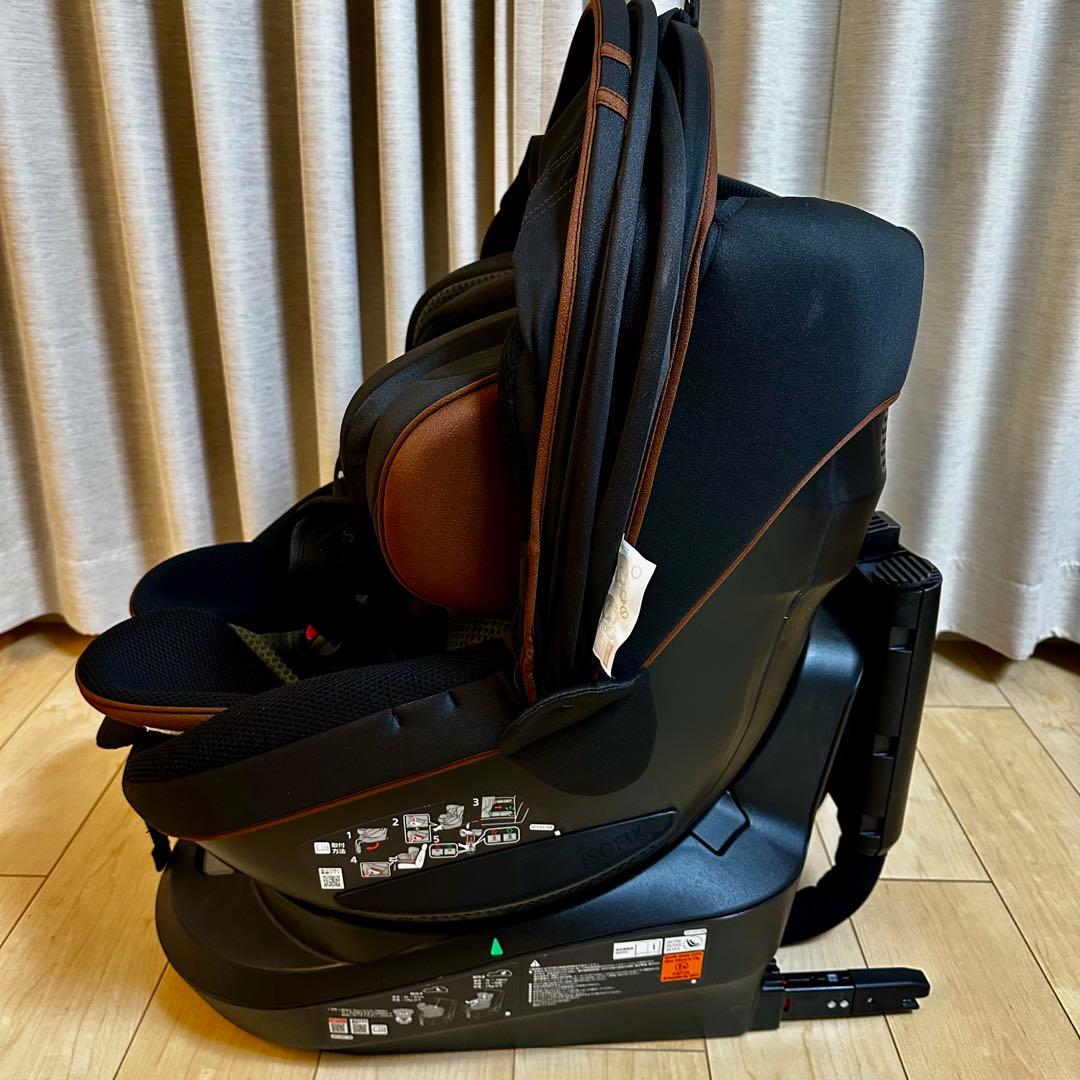 AILEBEBE KURUTTO R エールべべ　クルットR チャイルドシート