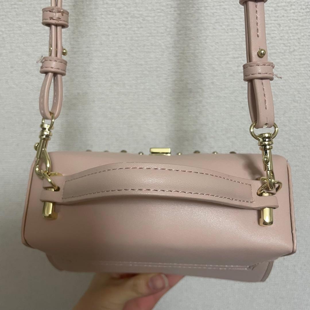 【リュタン】ビジュースタッズポシェット　ピンク