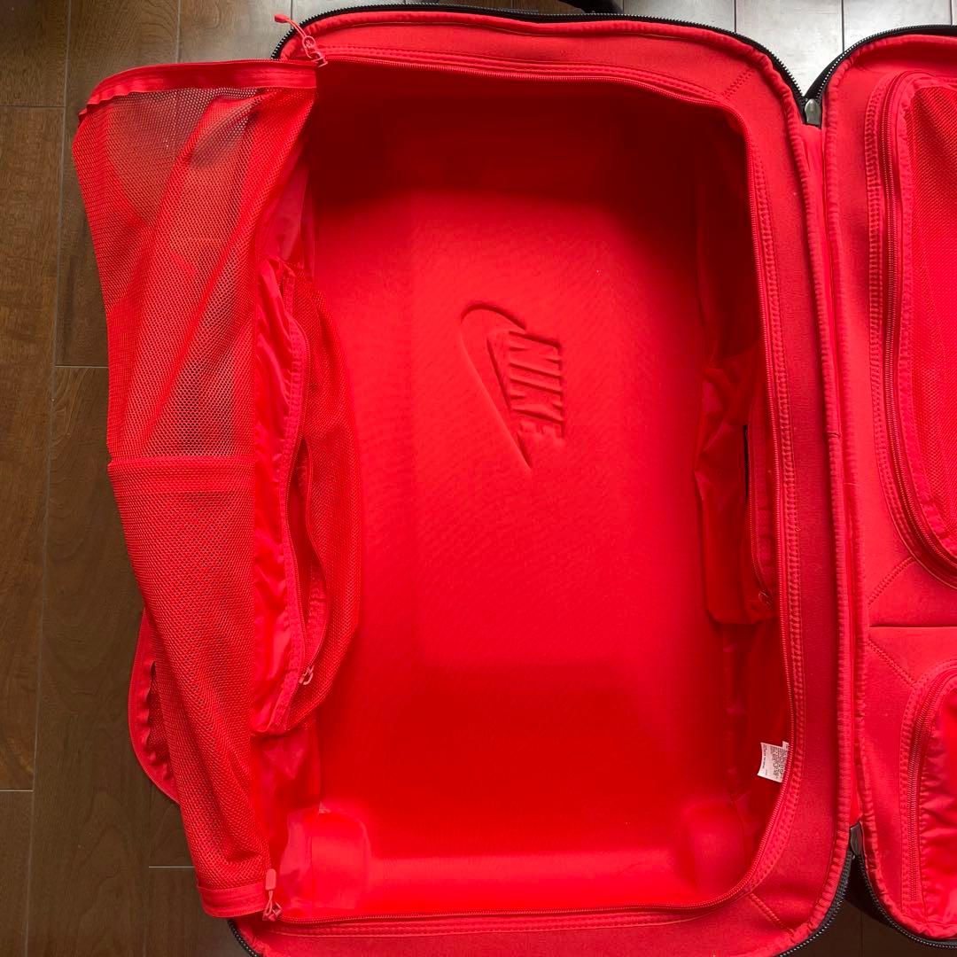 専用: NIKE ナイキ 69L 大容量　キャリーバッグ／スーツケース