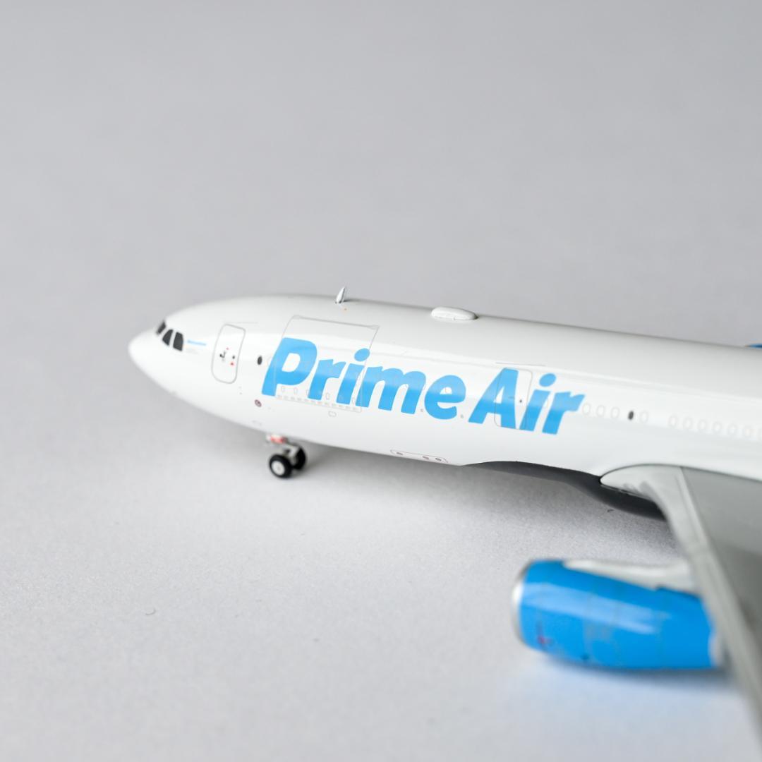 アマゾン Prime Air A330-300 P2F 貨物機 1/400