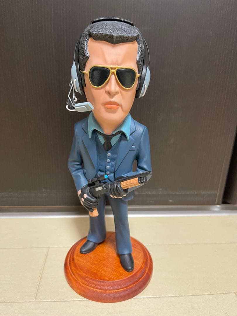 ヘリコプターからの狙撃バージョン　西部警察　大門団長　渡哲也ガレージキット完成品