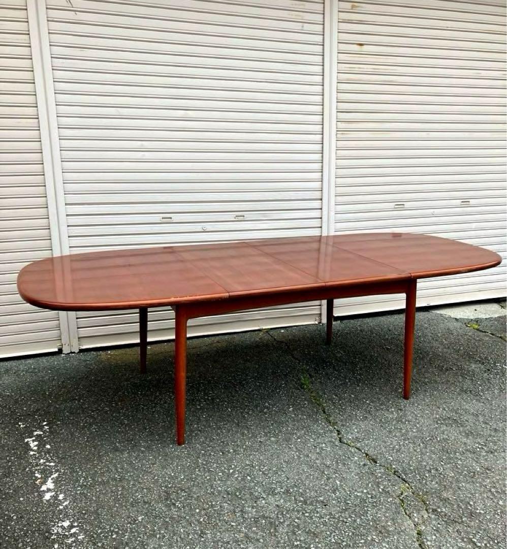 ミッドセンチュリーヴィンテージオーバルエクステンションテーブル