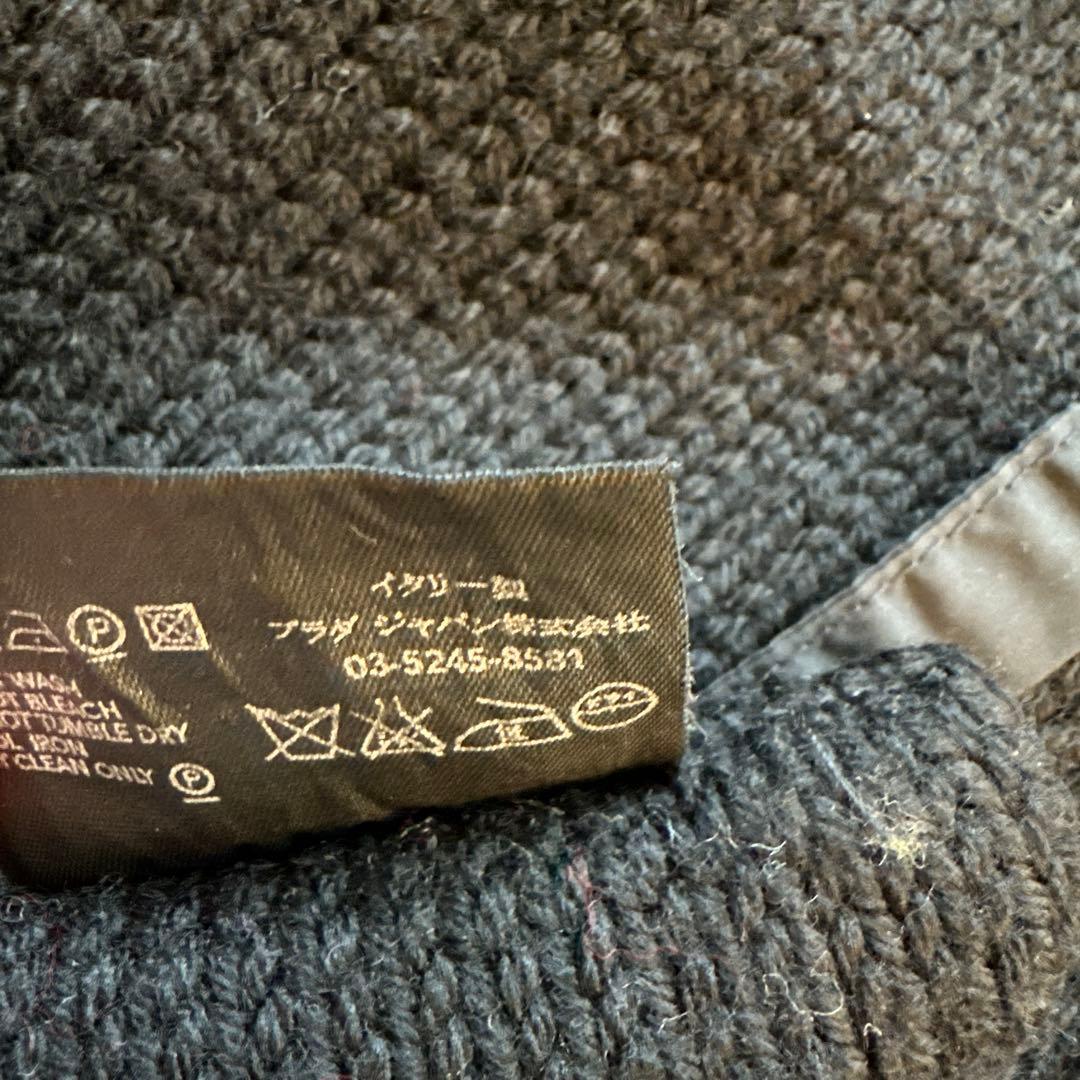 PRADA ブラックマフラー