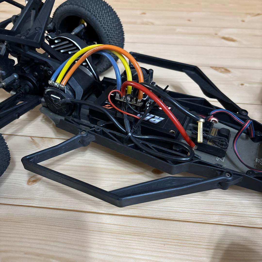 希少★ロッシ RCラジコンTEAM LOSI RACING 22SCT 1/10