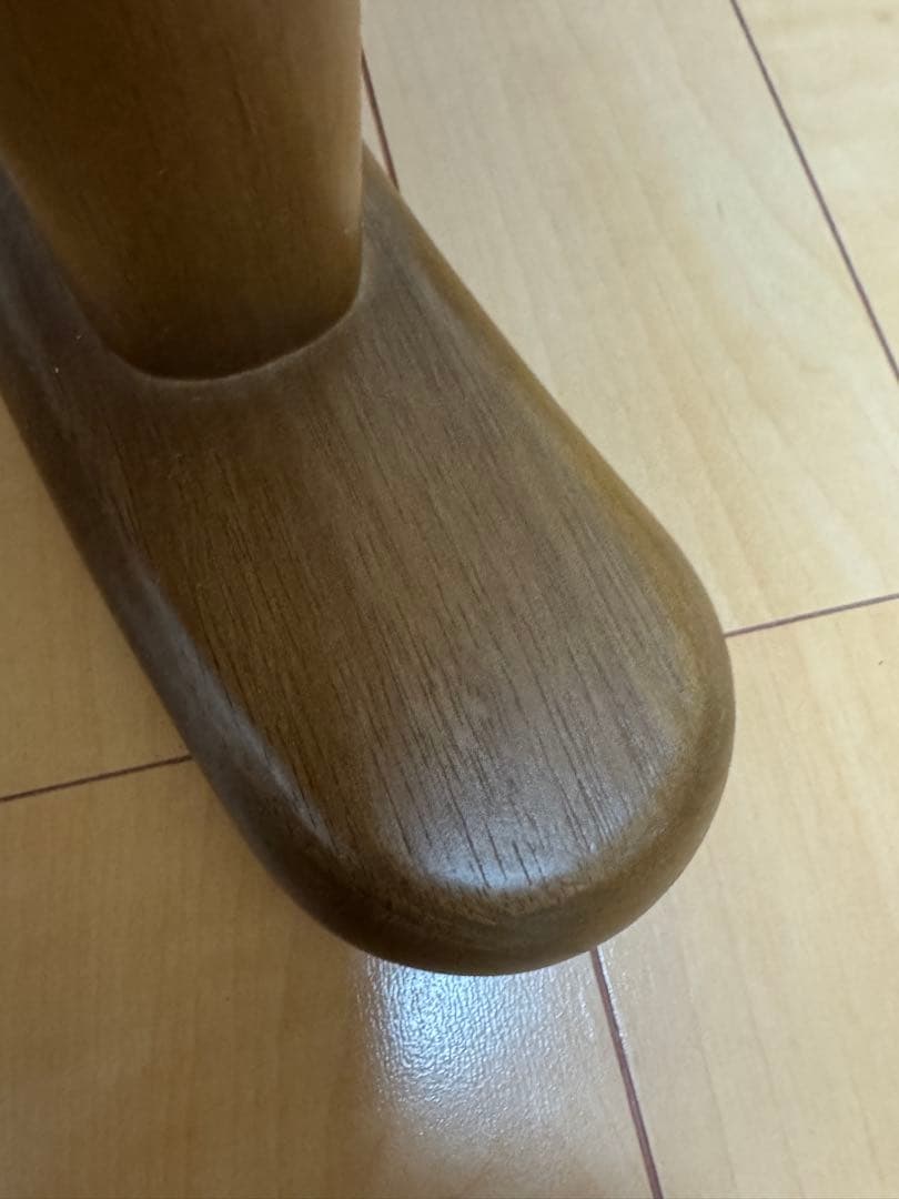 ３月15日まで出品　カリモク家具　ダイニングテーブル　ブラウン　４人掛け