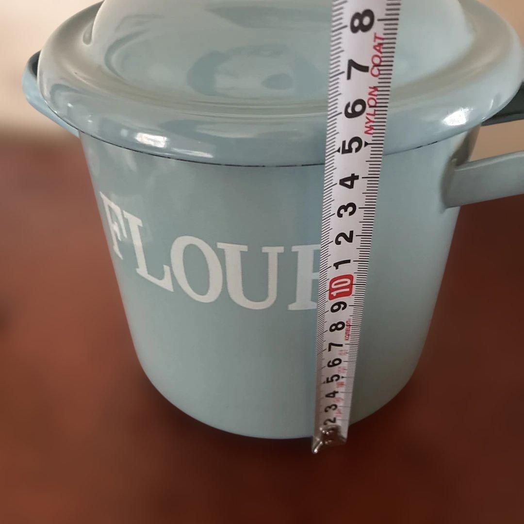 値下げ‼️アンティーク雑貨　カントリー　ホーロー缶　ホーローストッカー　FLOUR