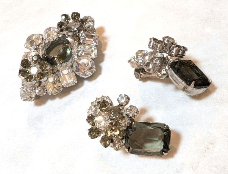 No.0327 ヴィンテージJULIANAブローチセットB