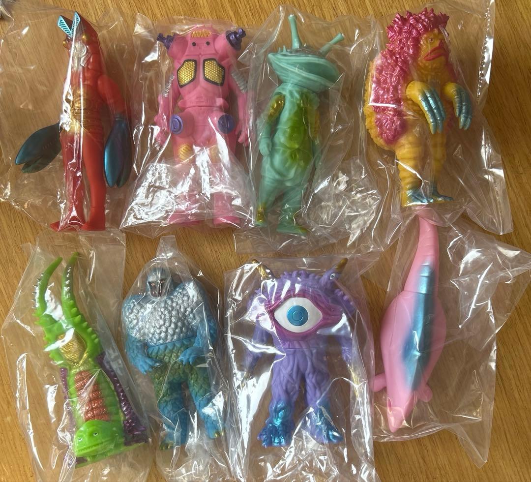 怪獣カラーズ　コンプセット　ウルトラマン