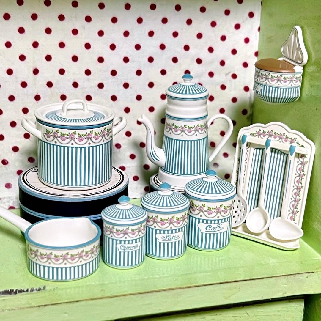 BB社ローズガーランド風　ブルーストライプ　フランスアンティーク　ミニチュア