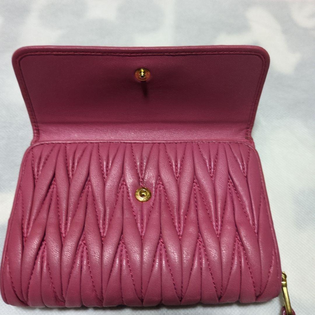 ♥りきりき♥miu miu　ピンク編み込みレザー三つ折り財布