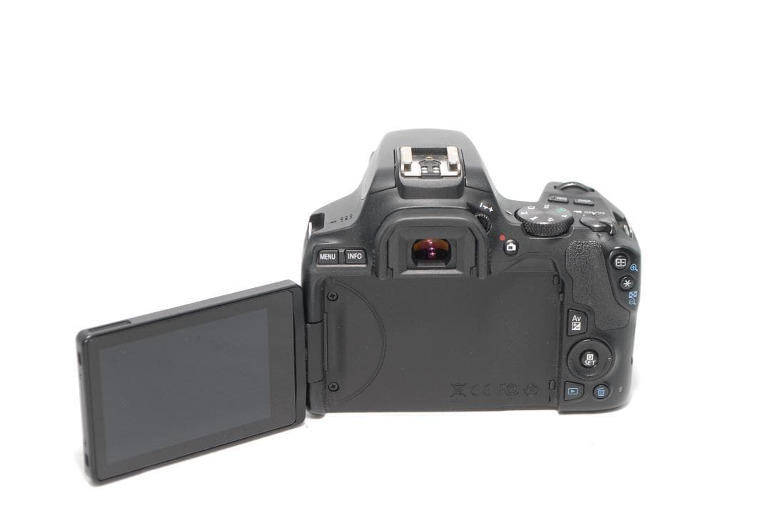 ✨Canon Kiss X10✨Wレンズ✨新品級✨軽量モデル✨一眼レフ