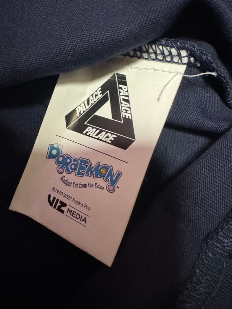 トップス PALACE SKATEBOARDS DORAEMON T-SHIRT