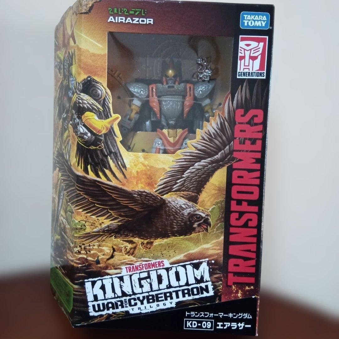 新品まとめ売り　１３箱+おまけ1　トランスフォーマー 　キングダム　他　ビースト