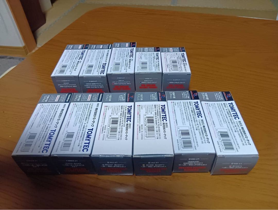 【11台】トミカ　リミテッドビンテージネオ　ランドクルーザー　ハイラックス他