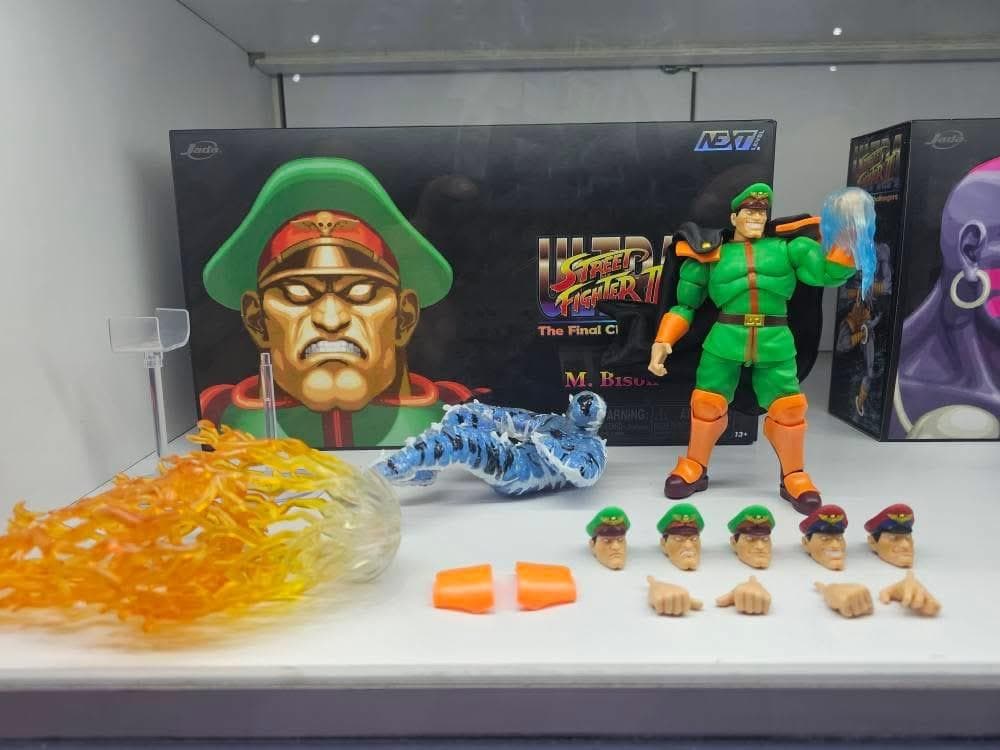 JADA ジェイダトイズ ストリートファイター ベガ M.Bison 限定