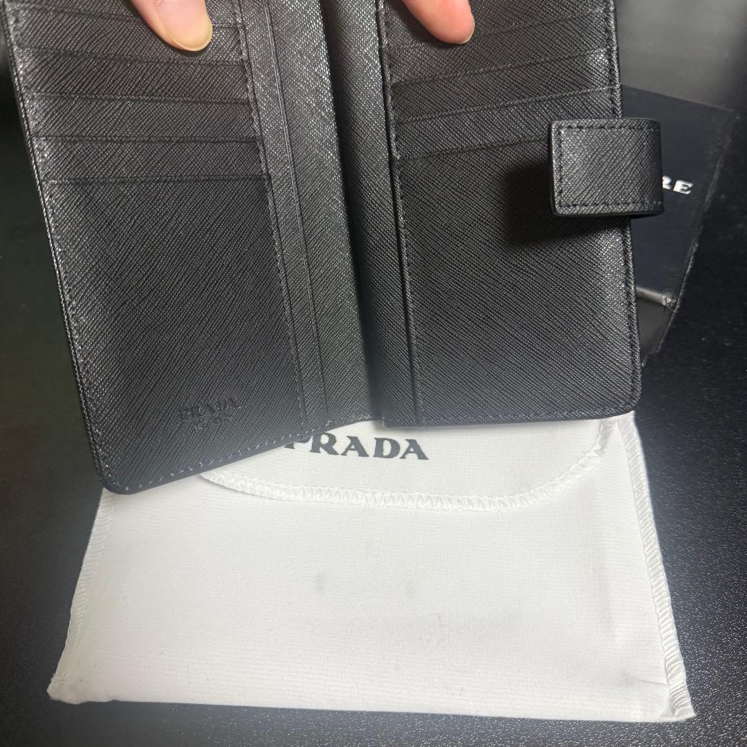 PRADA レザー 財布