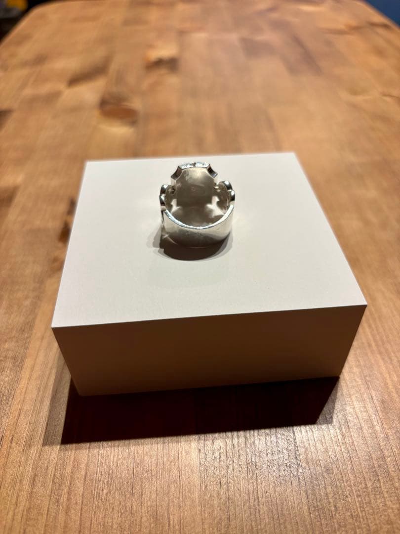 heres MAJESTY CROWN RING DIA 21号