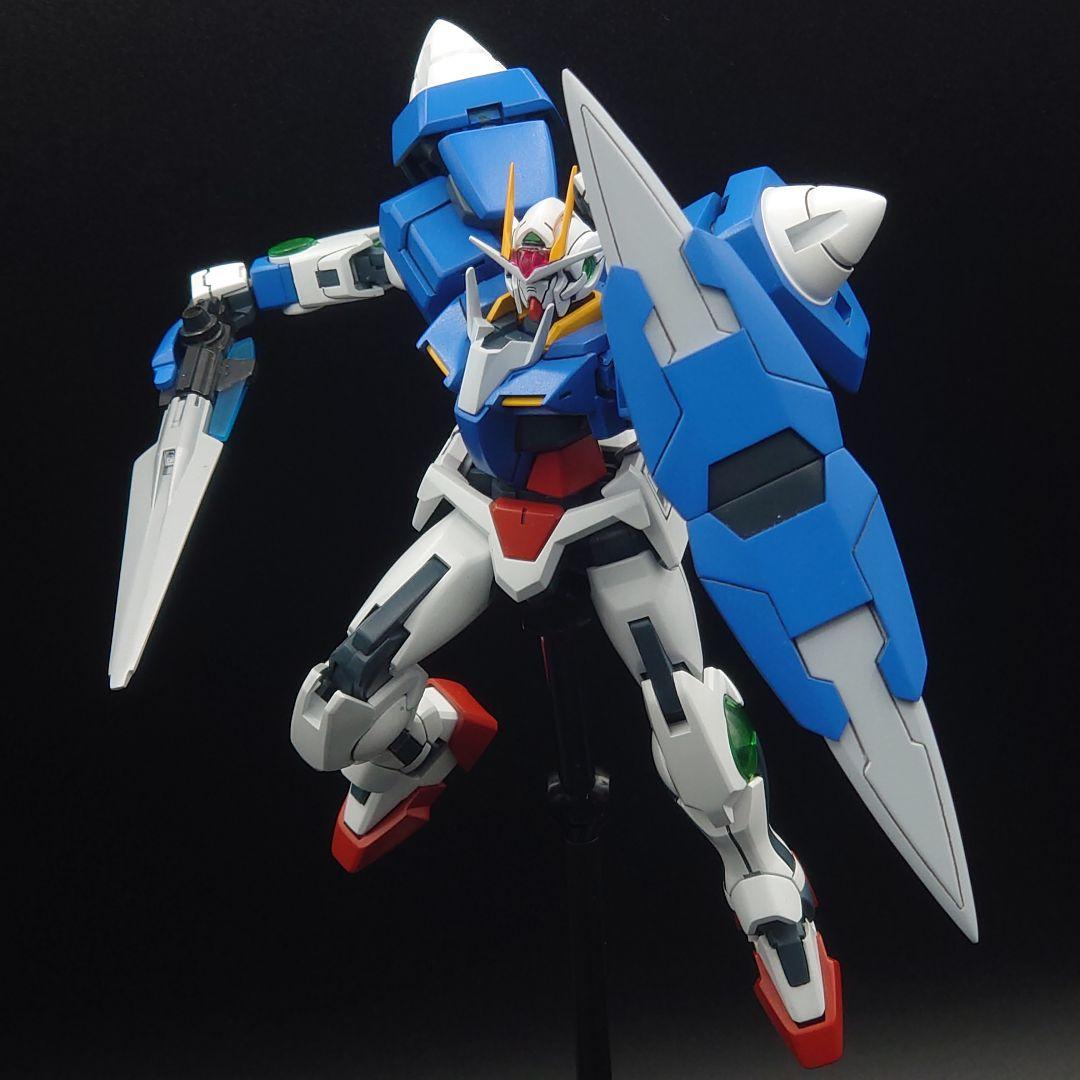 機動戦士ガンダム00　HG 1/144　ダブルオーライザー　ガンプラ全塗装完成品
