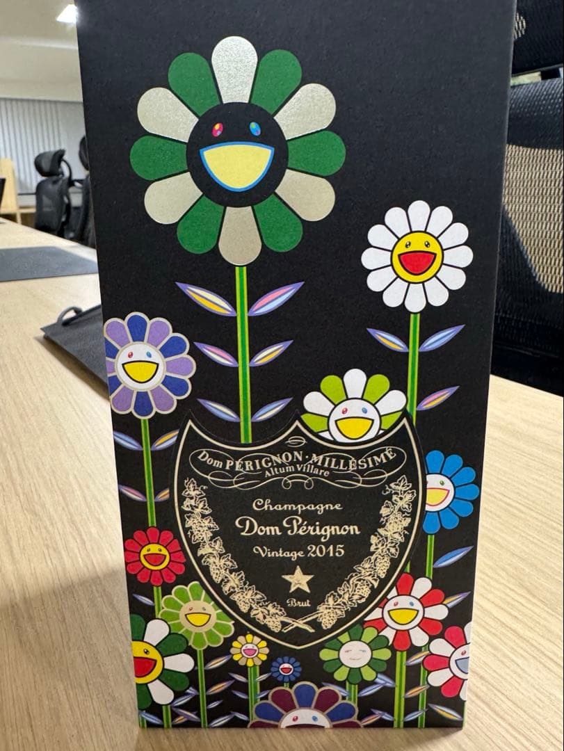 ドン・ペリニョン ヴィンテージ2015 村上隆デザイン