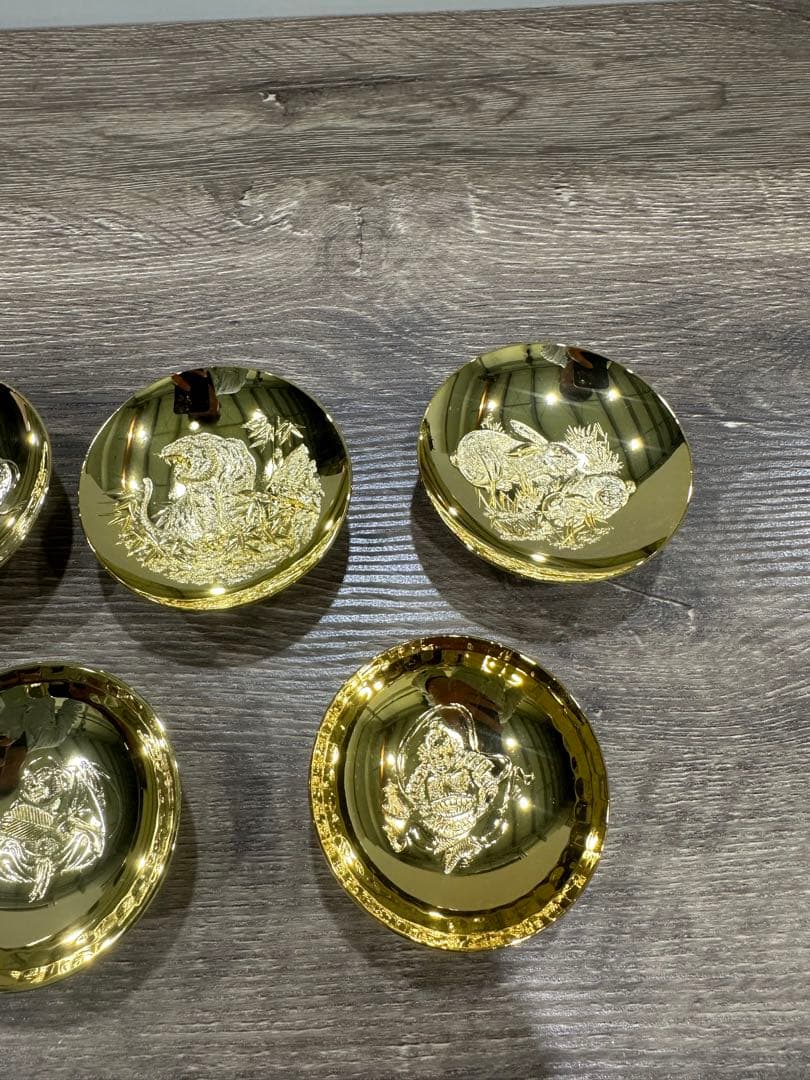 金色の装飾金杯7個セット