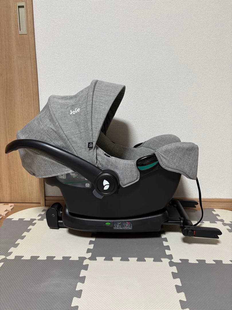 Joieチャイルドシート　着脱タイプ