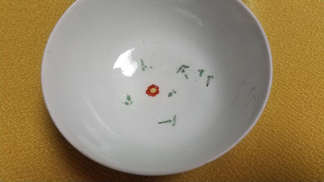 初期 Worcester シュガーボウル(1775年頃)