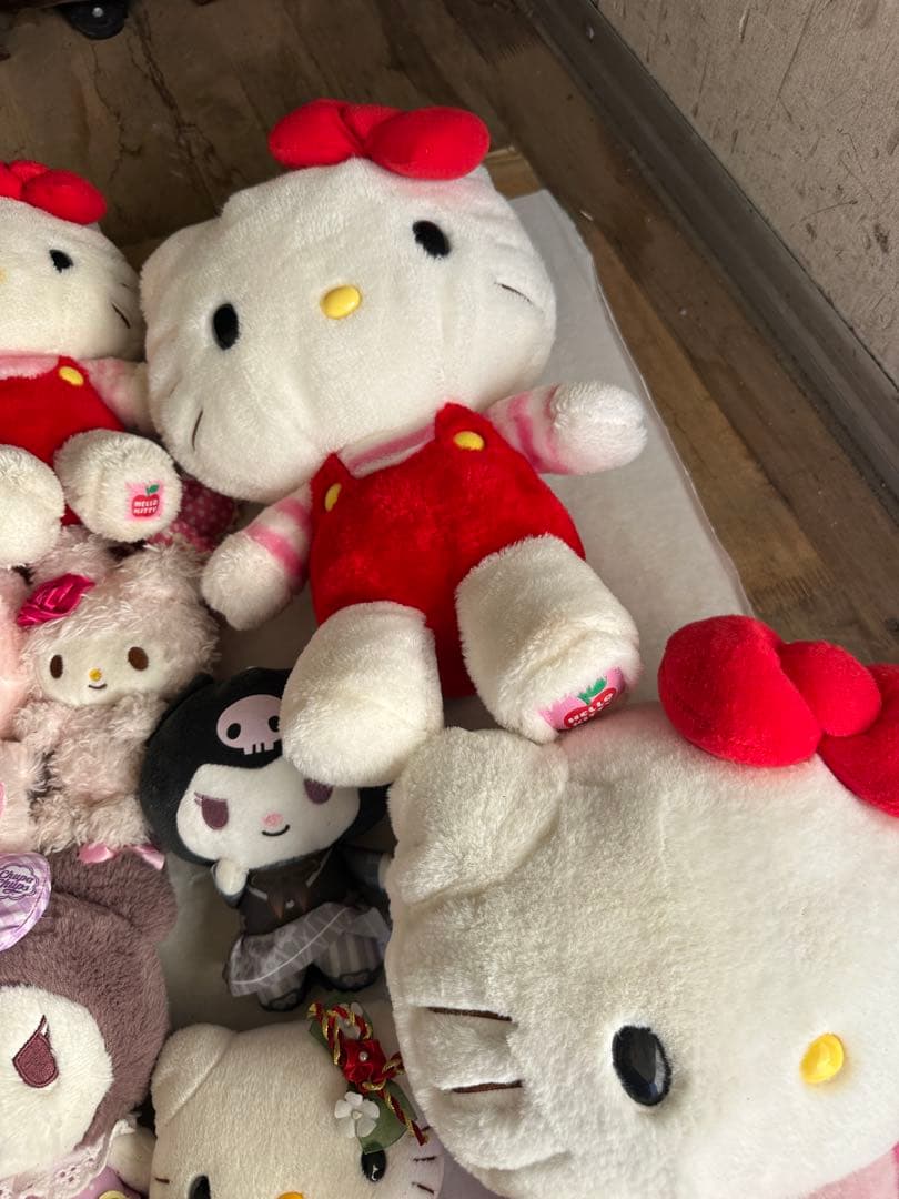 ハローキティ ぬいぐるみ コレクション