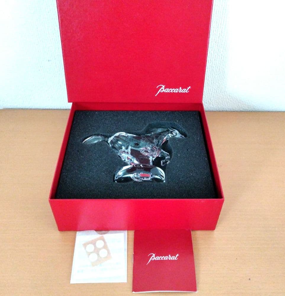 【新品】バカラ　馬　ウマ干支置物 　箱付き