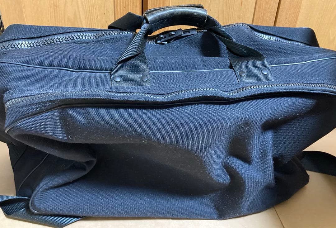 旅行用かばん　黒色　吉田カバン PORTER　YOSHIDA&COMPANY