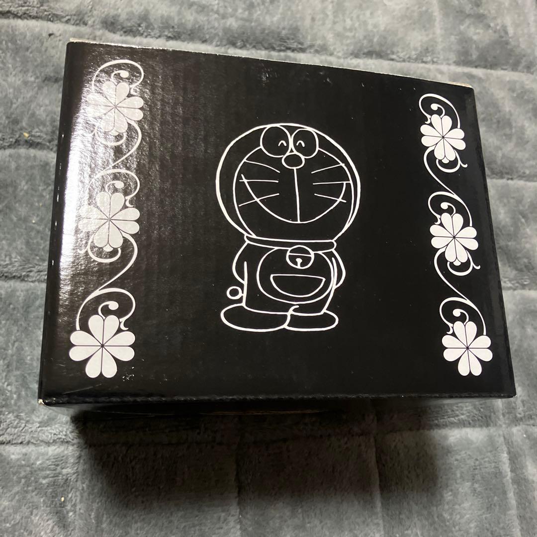 ドラえもんズ　宝箱　鍵型キーリング　ドラえもん