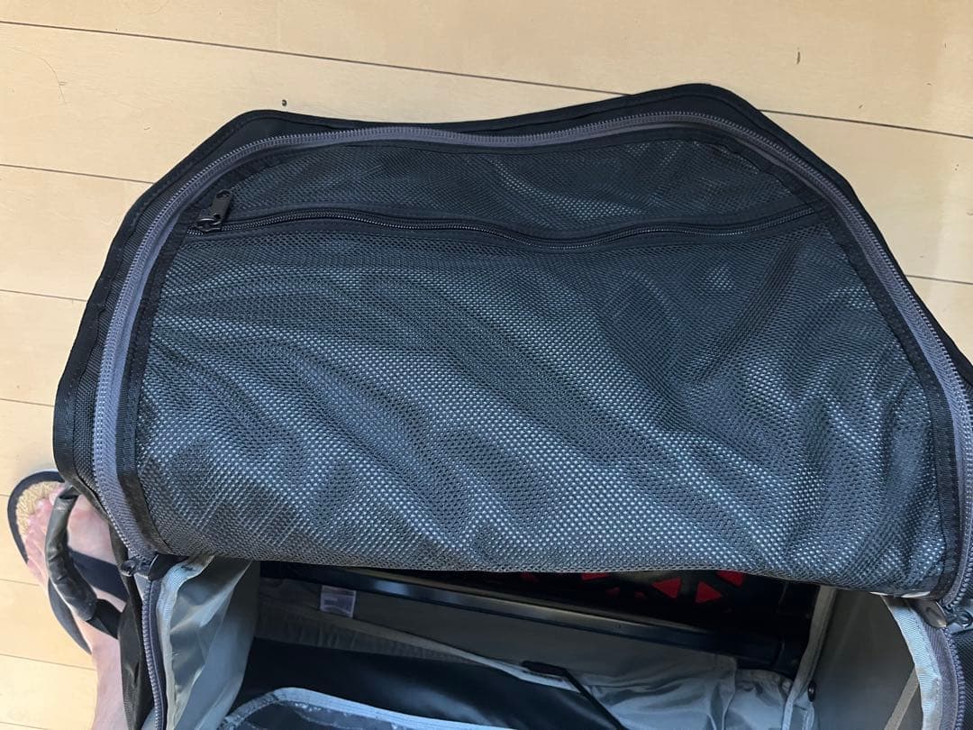 ノースフェイス キャリーバッグ THE NORTH FACE ローリングサンダー