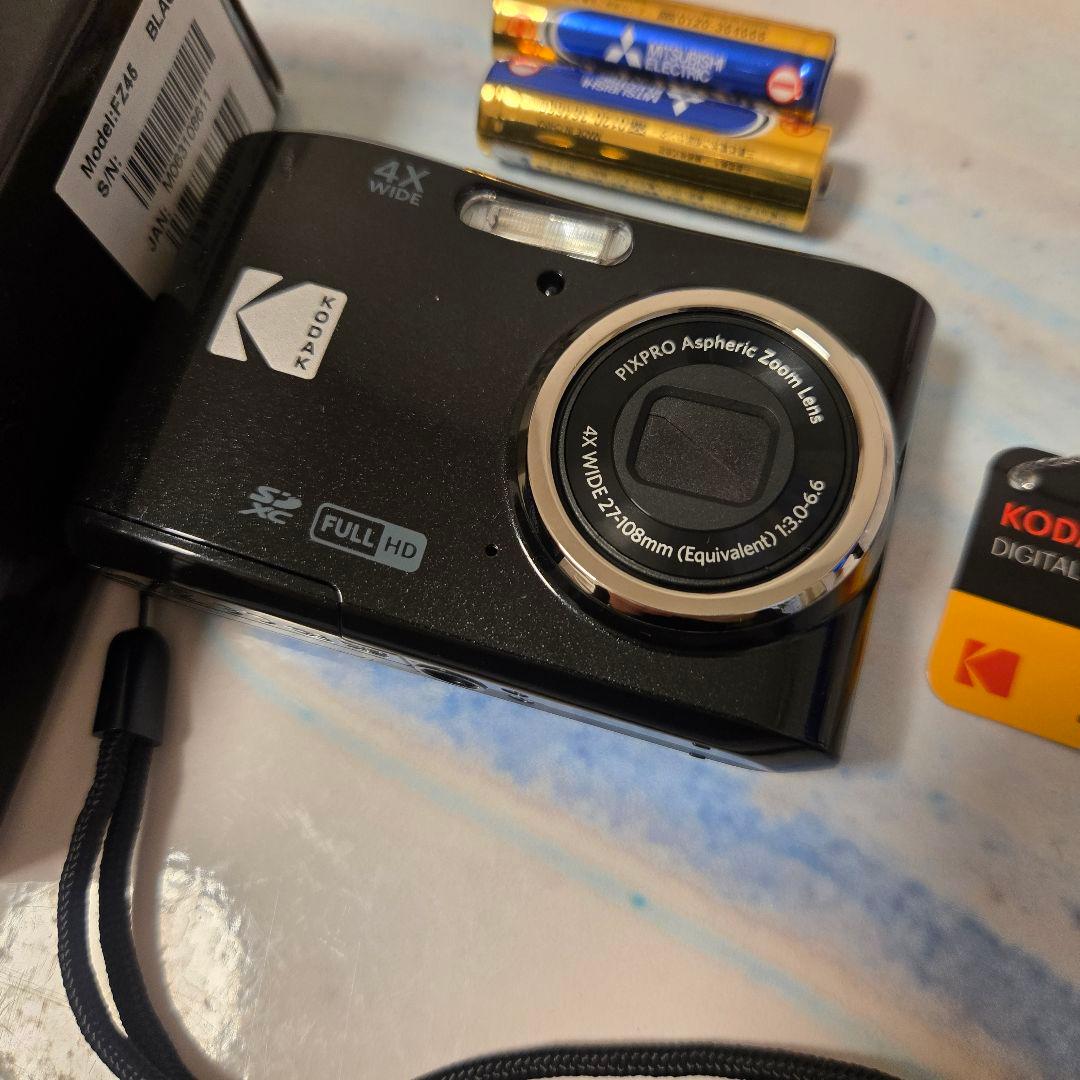 Kodak PIXPRO FZ45　デジカメ　 単三電池