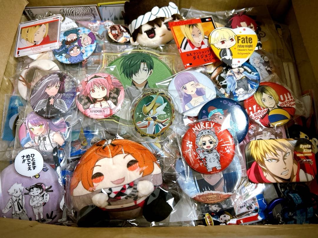 ノンジャンル アニメグッズ キャラクターグッズ まとめ売り 大量 350点以上
