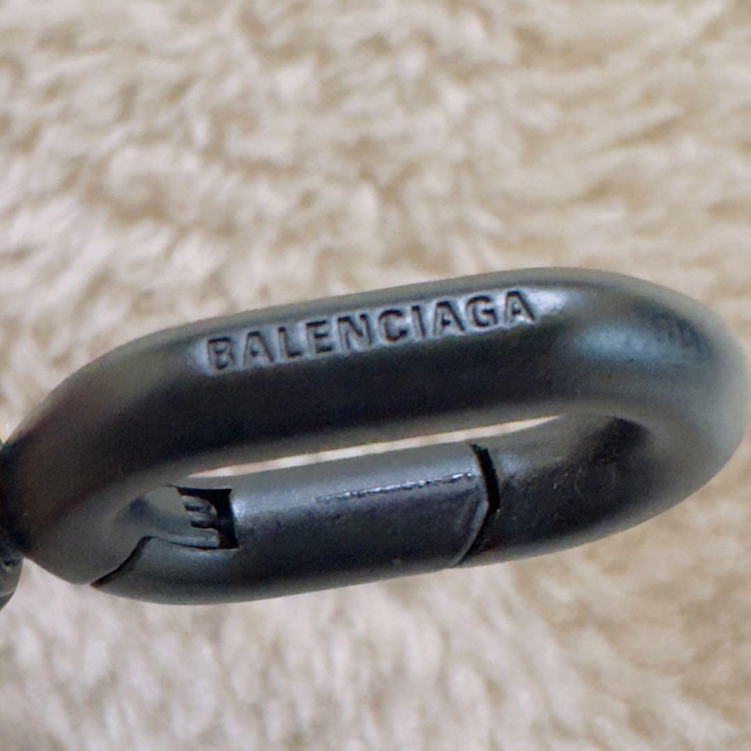 BALENCIAGA チェーンストラップ