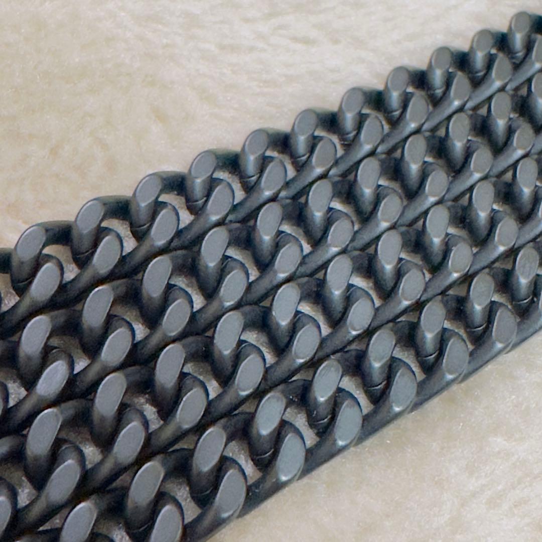 BALENCIAGA チェーンストラップ