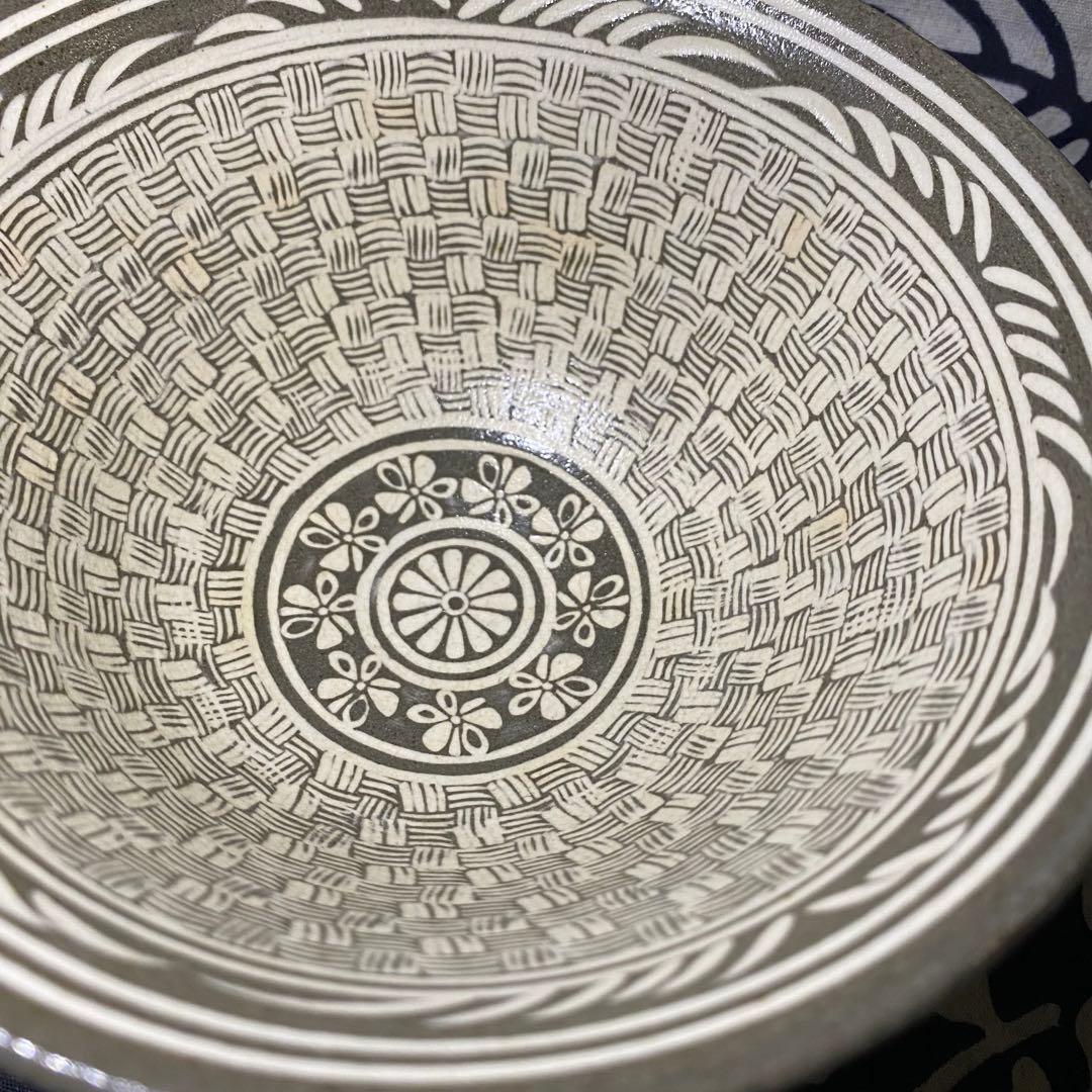 韓国　柳昌坤　高麗三島茶碗　韓国瑞昌陶芸研究所　瑞昌窯　白土象嵌細工　共箱有り