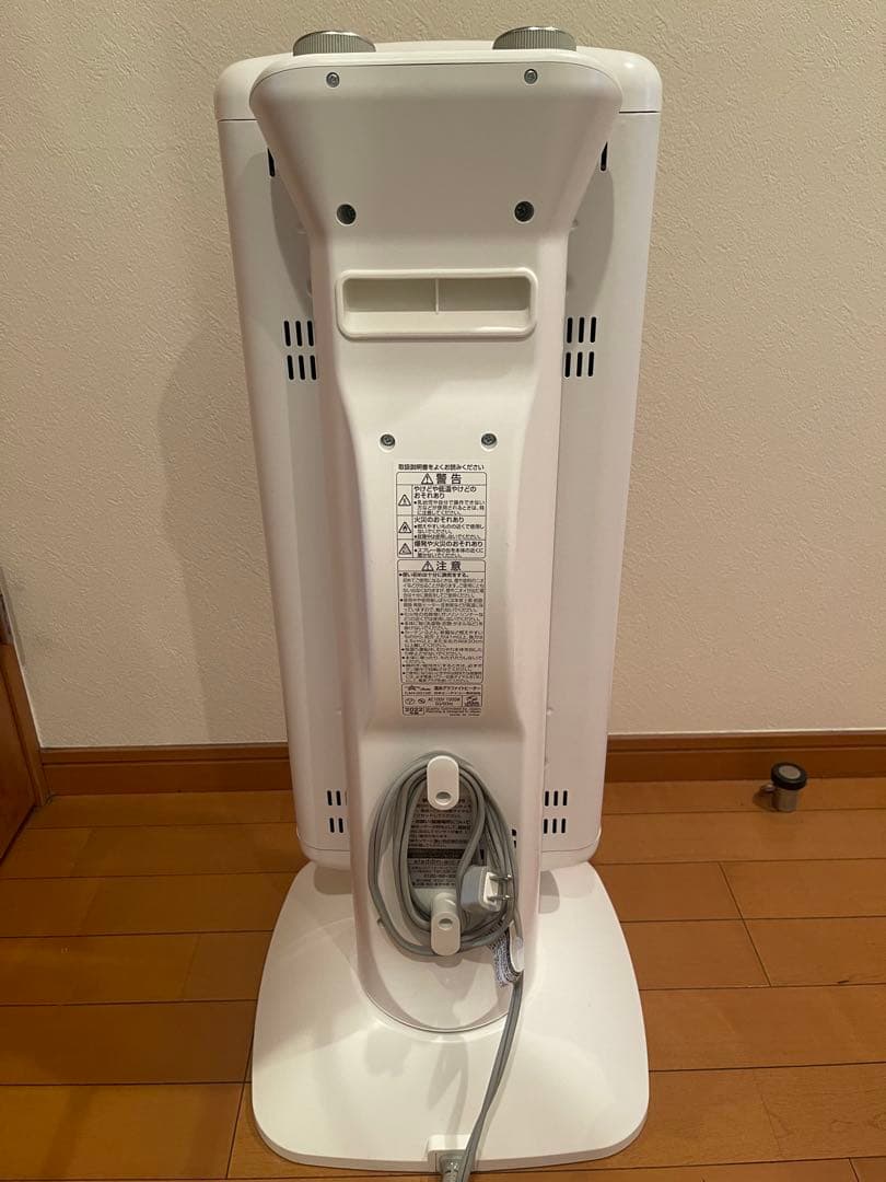 Aladdin遠赤グラファイトヒーター CAH-2G10Eホワイト2022年製