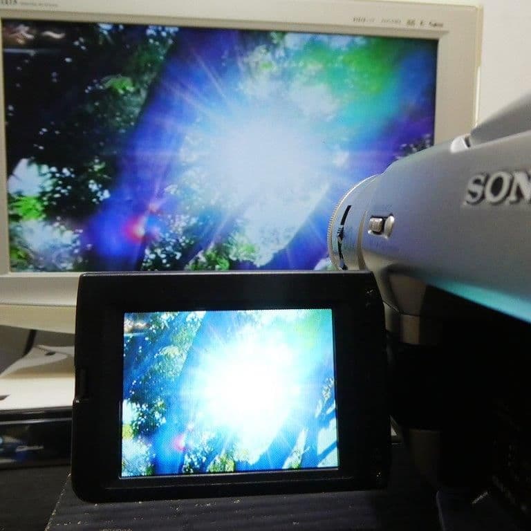 動作良好ソニー DCR-TRV735　デジタルビデオカメラ VideoHi8/8