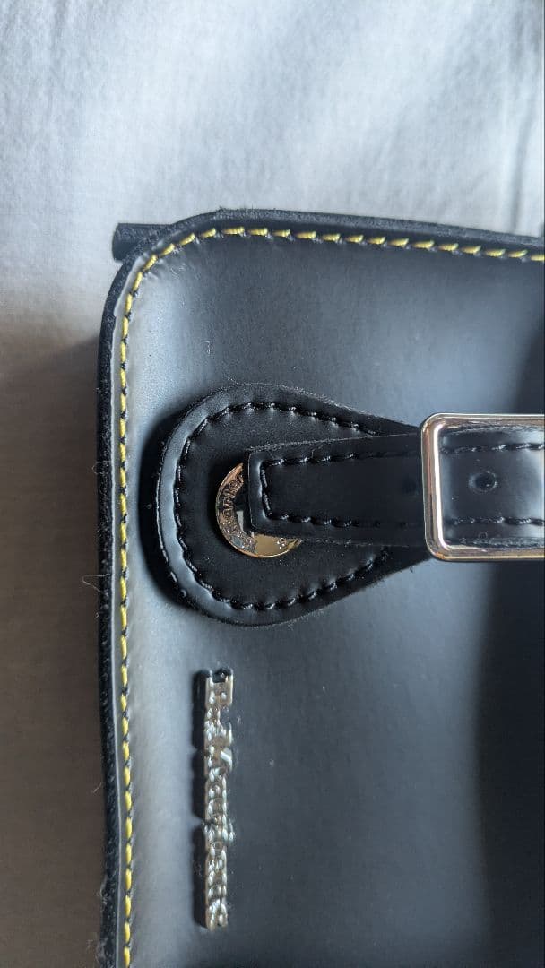 ドクターマーチンサッチェルバック