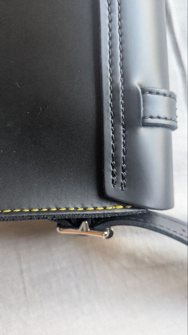 ドクターマーチンサッチェルバック